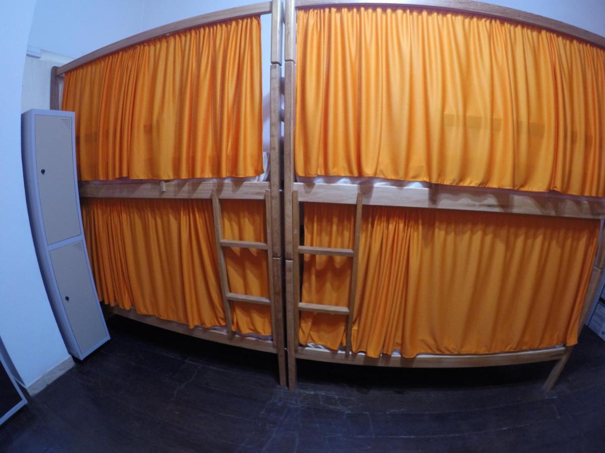 Aldeia Hostel Nin Ngoại thất bức ảnh